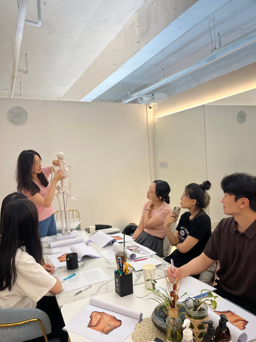 리하필라테스 강사 원내교육, 해부학 스터디: 골격 모형으로 짚어 보는 정렬과 움직임